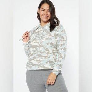 Rue21 butterfly camo crop hoodie